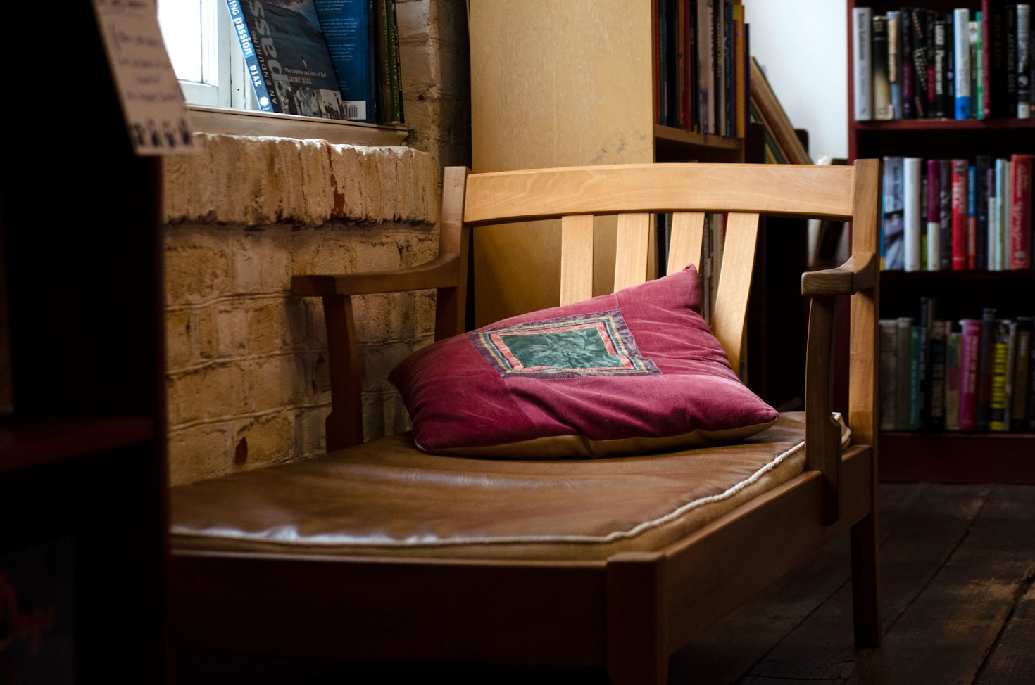 Simple Ways to Share the Gospel with Friends